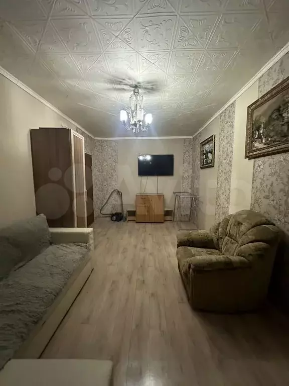 3-к. квартира, 70 м, 5/5 эт. - Фото 1