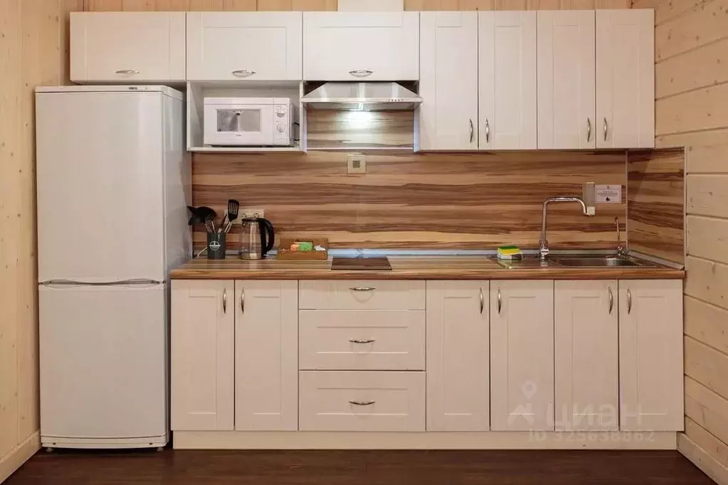 Дом в Ленинградская область, Приозерский район, Ромашкинское с/пос, ... - Фото 2