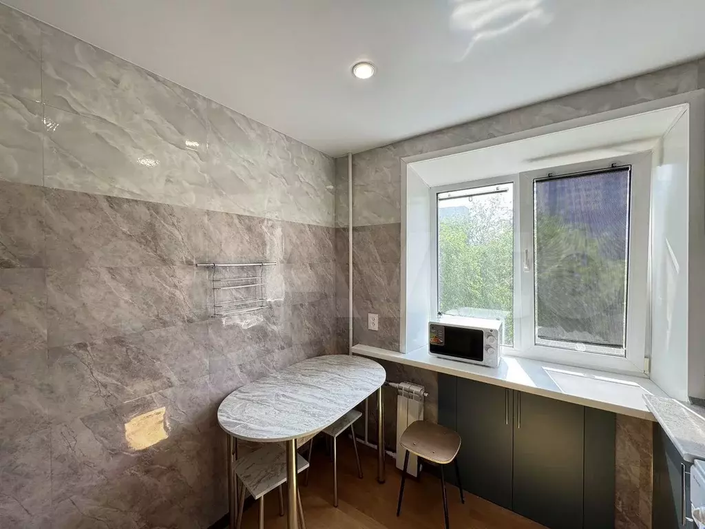 1-к. квартира, 31 м, 5/5 эт. - Фото 1