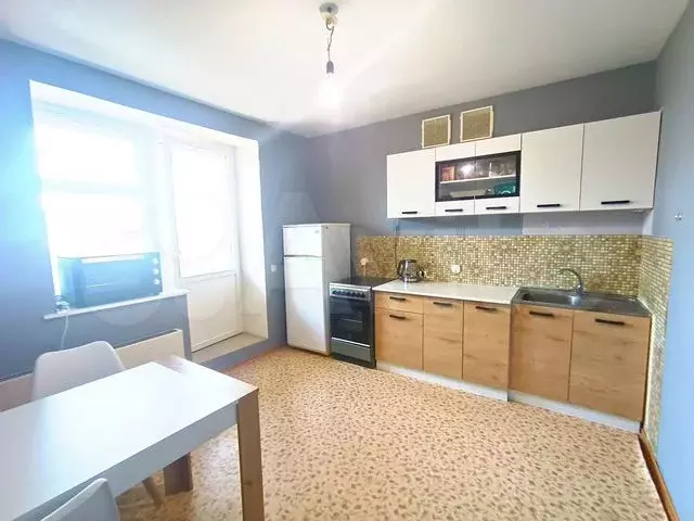 2-к. квартира, 61 м, 3/10 эт. - Фото 0