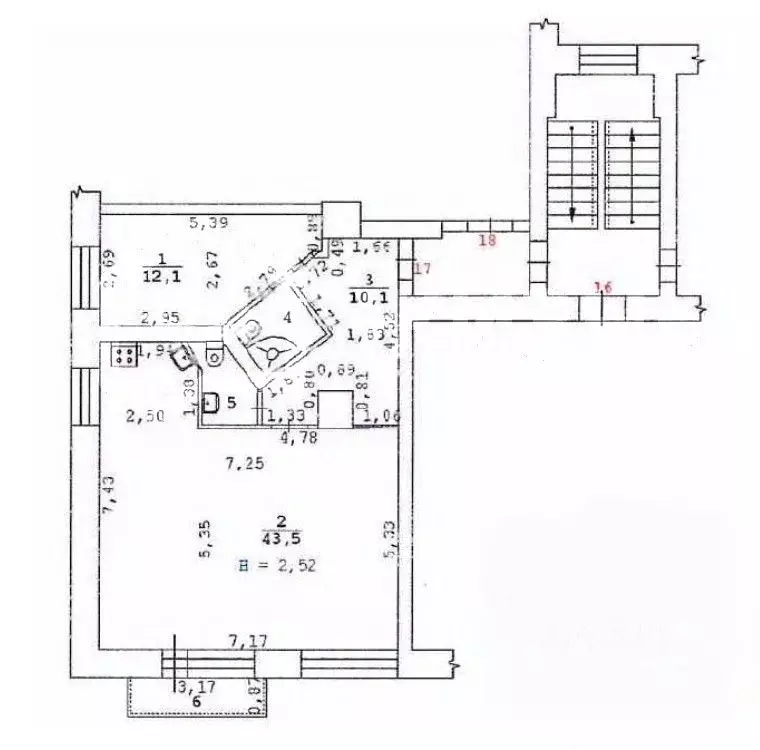 2-к кв. Свердловская область, Екатеринбург ул. Тургенева, 7 (70.5 м) - Фото 0