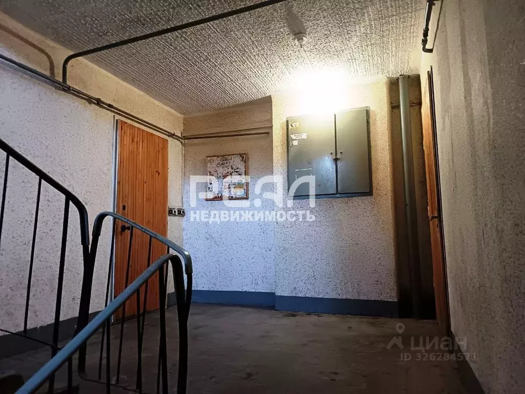 3-к кв. Ленинградская область, Гатчина ул. Слепнева, 13к2 (71.3 м) - Фото 2