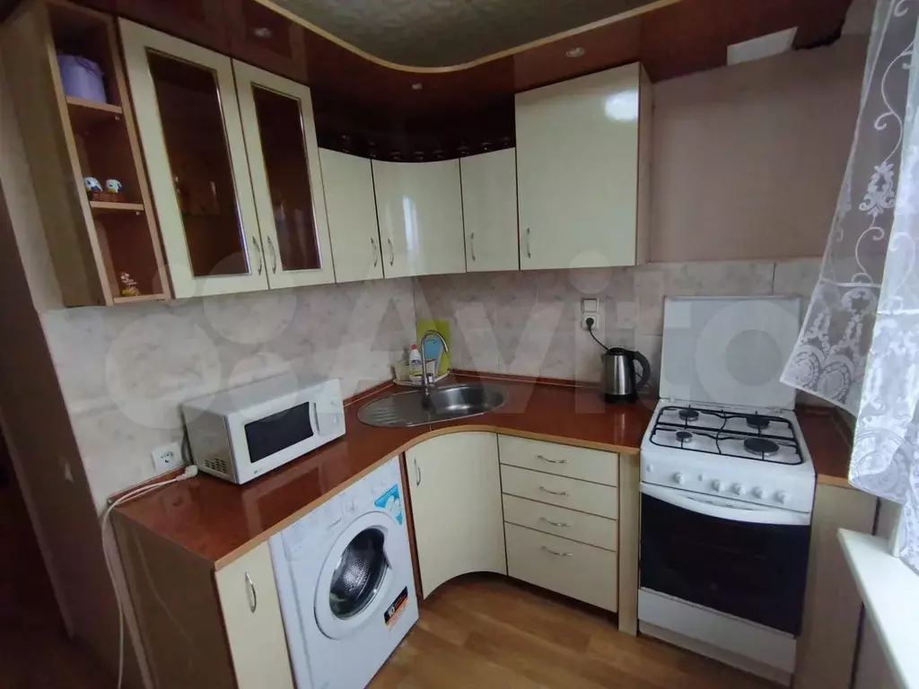 3-к. квартира, 52 м, 9/9 эт. - Фото 0