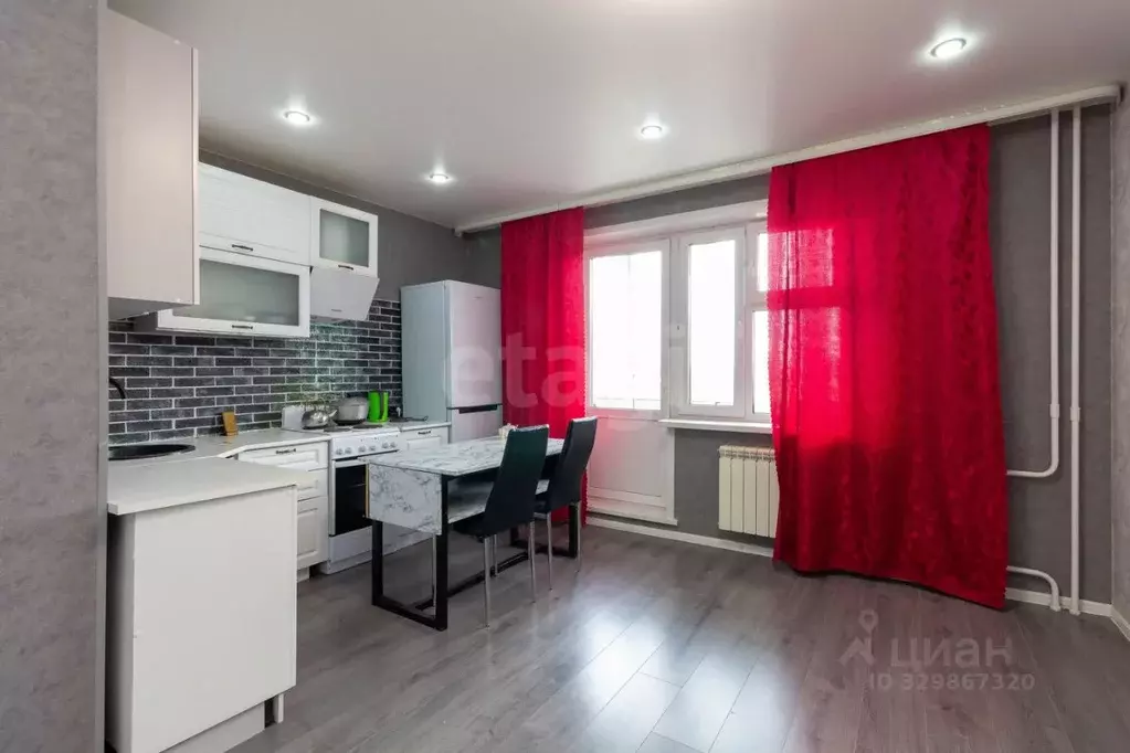 Студия Красноярский край, Красноярск Линейная ул., 109 (24.1 м) - Фото 1