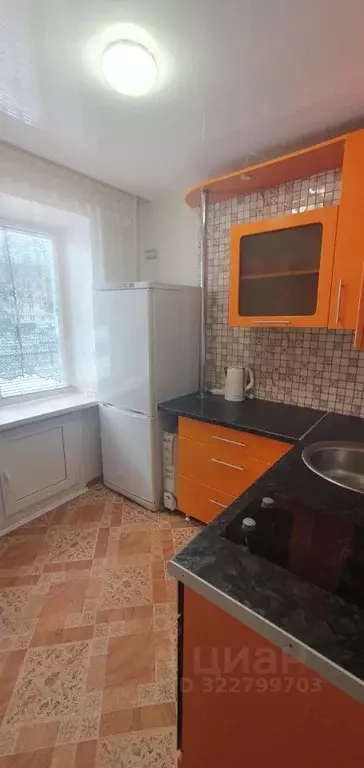 1-к кв. Кемеровская область, Новокузнецк ул. Спартака, 22 (30.0 м) - Фото 2