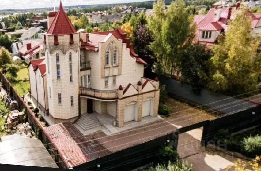 Дом в Московская область, Красногорск городской округ, с. ... - Фото 1