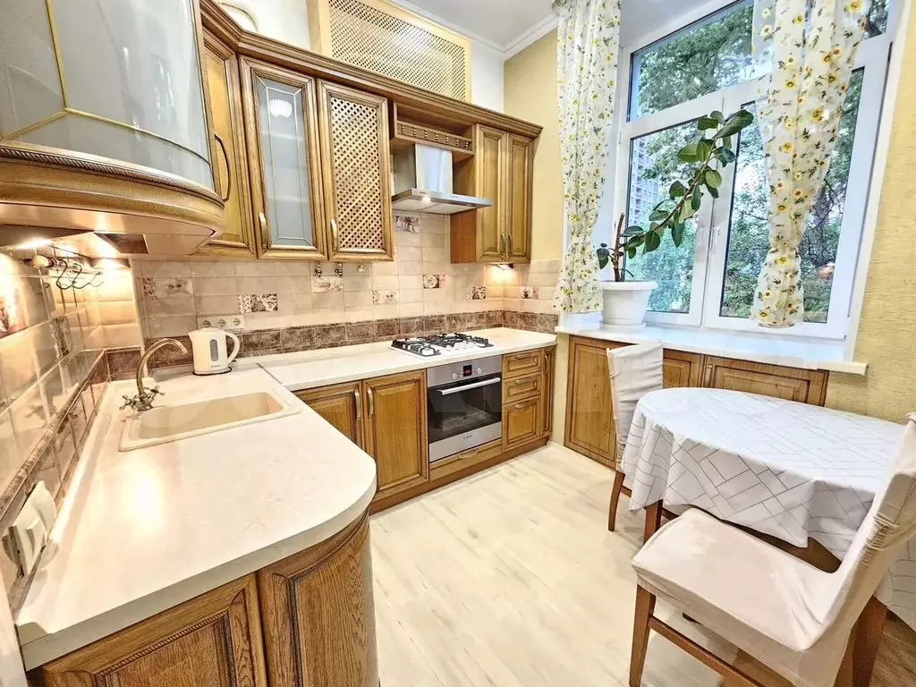 2-к. квартира, 60 м, 4/5 эт. - Фото 0