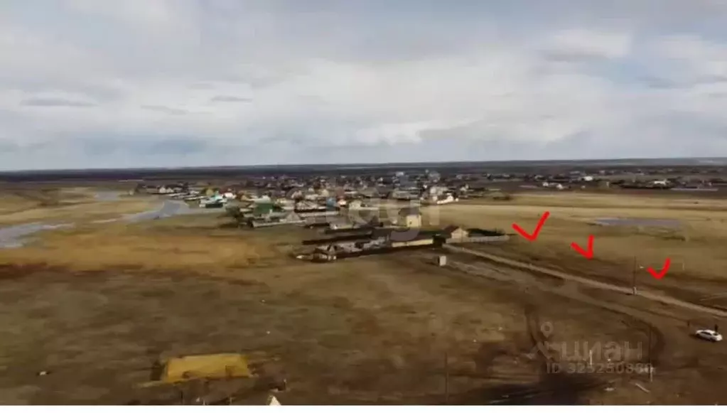 Участок в Саха (Якутия), Якутск городской округ, с. Хатассы ул. ... - Фото 1