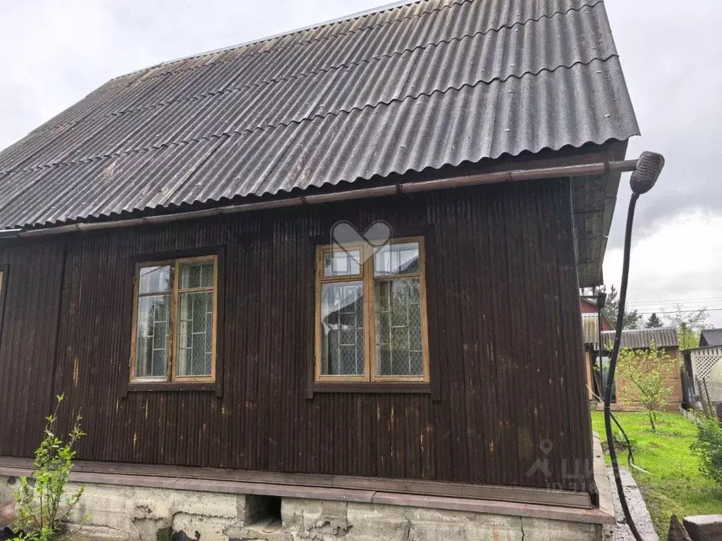 Дом в Ленинградская область, Гатчинский район, Красницы садоводческий ... - Фото 1