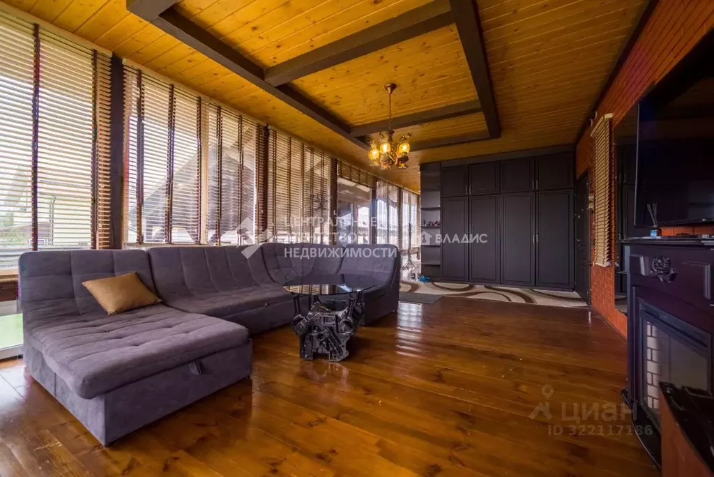 Дом в Рязанская область, Рязанский район, Дубровическое с/пос, с. ... - Фото 2