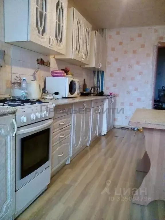 3-к кв. Калужская область, Калуга ул. Калужского Ополчения, 5 (75.0 м) - Фото 2