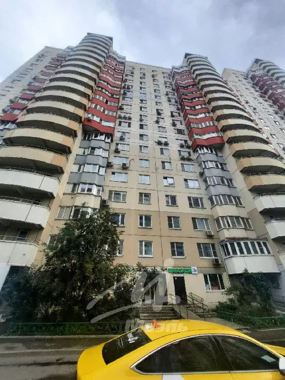 Продается 3-комнатная квартира - Фото 1