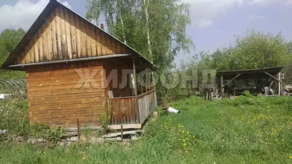 Дом в Новосибирская область, Искитимский район, пос. Чернореченский  ... - Фото 1