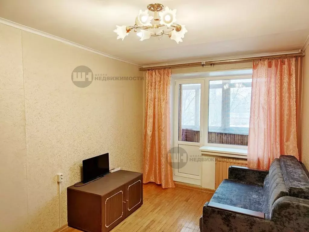 Комната Санкт-Петербург ул. Есенина, 36к3 (27.0 м) - Фото 1