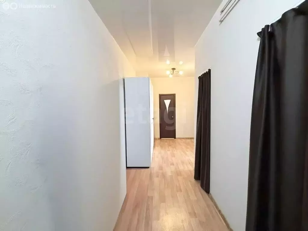 1-комнатная квартира: Черногорск, улица Генерала Тихонова, 11 (49.8 м) - Фото 1