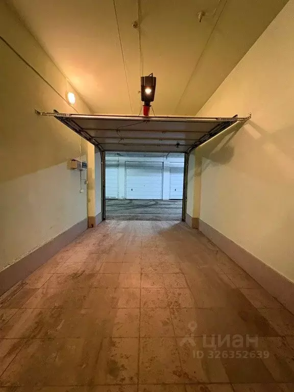 Гараж в Свердловская область, Екатеринбург Уралмаш жилрайон,  (18 м) - Фото 1