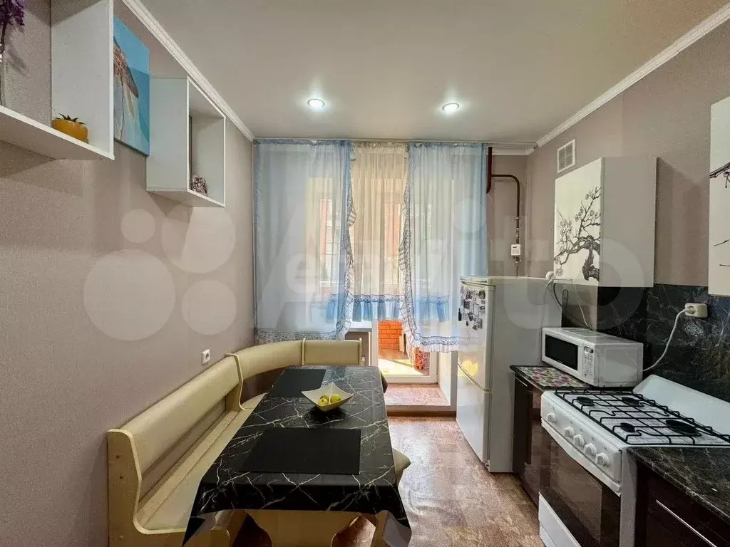 1-к. квартира, 30,6 м, 1/5 эт. - Фото 1