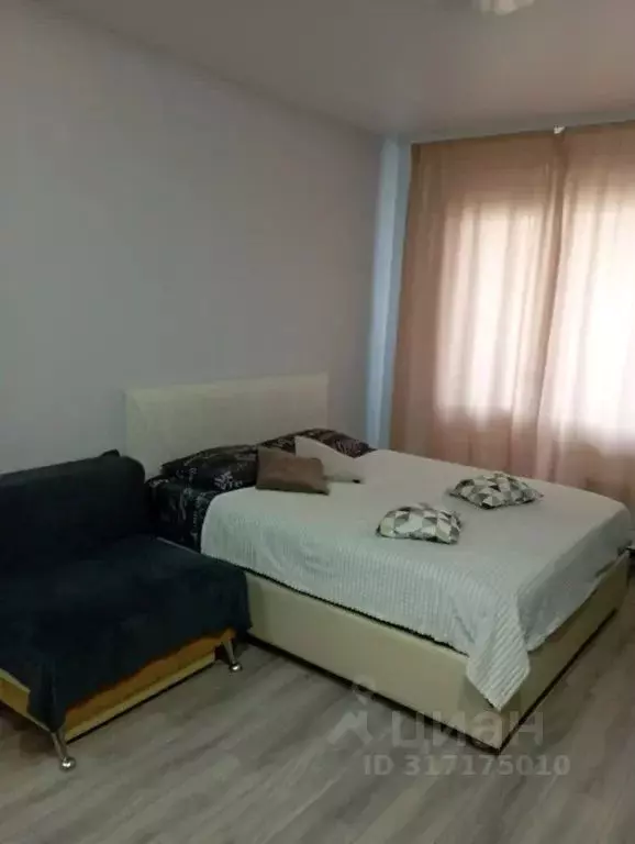 Студия Ханты-Мансийский АО, Сургут ул. Крылова, 26 (28.0 м) - Фото 0