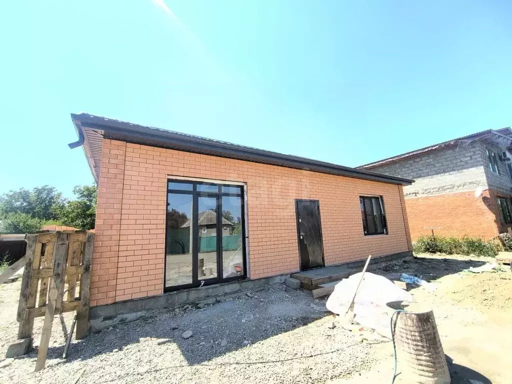 Дом в Адыгея, Майкоп городской округ, Гавердовский хут. ул. ... - Фото 1