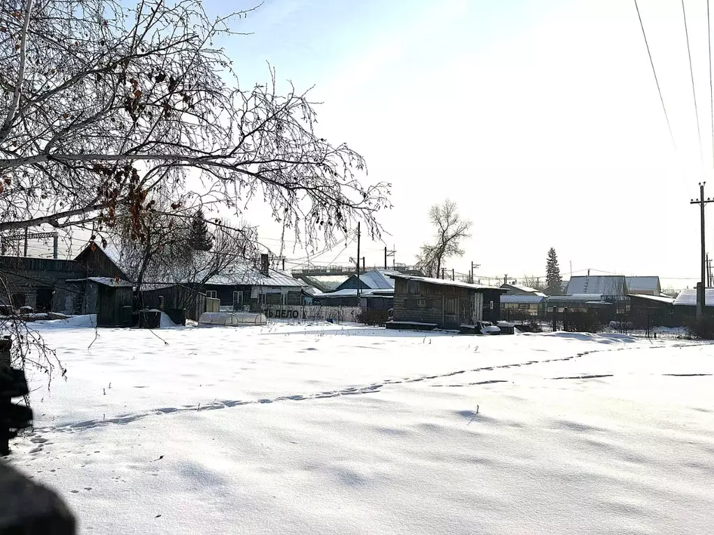 Участок в Иркутская область, Шелехов ул. Железнодорожная (9.0 сот.) - Фото 1