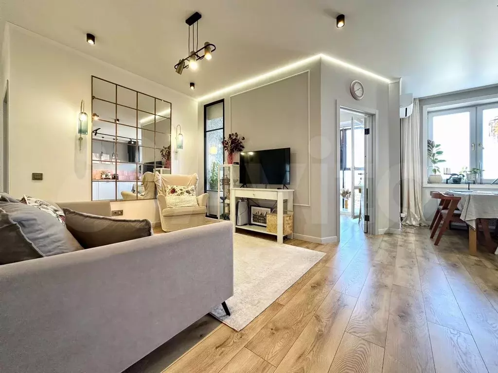 2-к. квартира, 70 м, 24/24 эт. - Фото 0