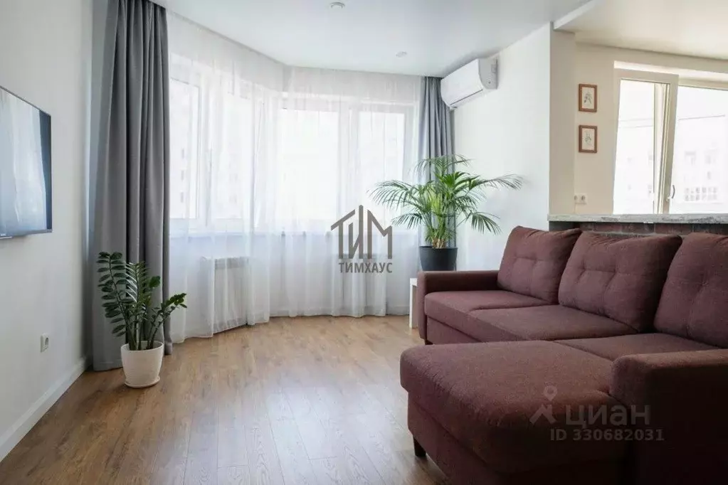Студия Омская область, Омск ул. Конева, 8к1 (44.6 м) - Фото 1