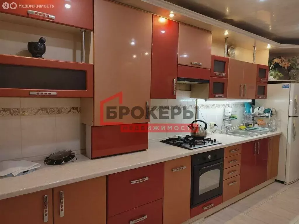 3-комнатная квартира: Севастополь, проспект Октябрьской Революции, 42 ... - Фото 2