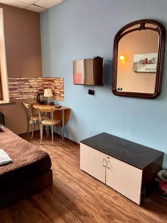 Комната Приморский край, Владивосток ул. Бестужева, 24 (18.0 м) - Фото 1