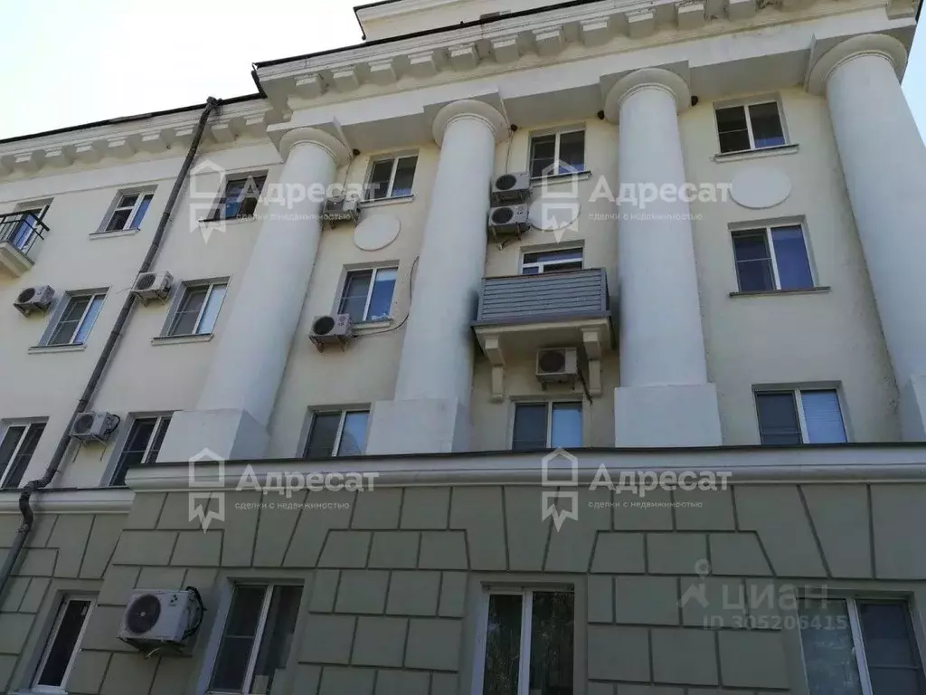 3-к кв. Волгоградская область, Волгоград ул. Фадеева, 35 (68.0 м) - Фото 1