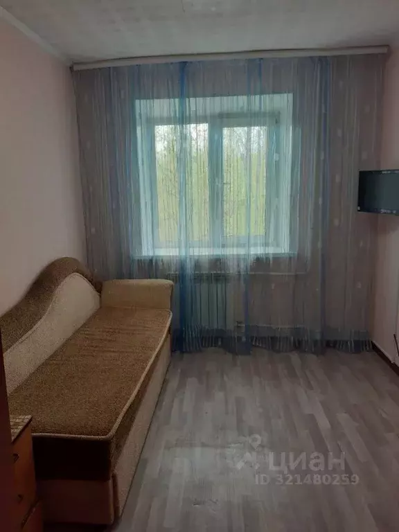 Комната Ханты-Мансийский АО, Нижневартовск ул. Дзержинского, 19Г (10.7 ... - Фото 1