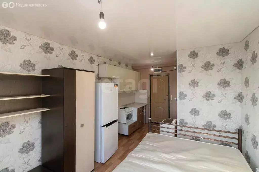 Квартира-студия: Тюмень, улица Энергетиков, 60А (17.5 м) - Фото 1