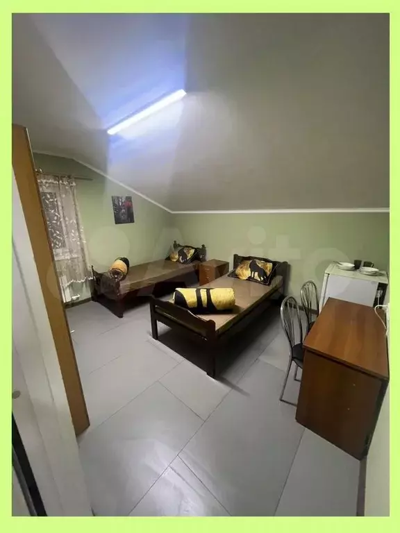 Комната 15 м, 2/2 эт. - Фото 0