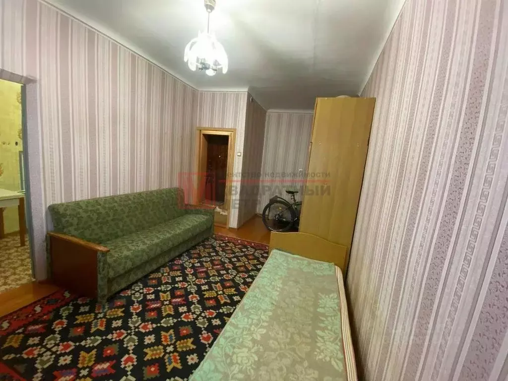 1-к кв. Белгородская область, Старый Оскол ул. Ленина, 73 (25.5 м) - Фото 0