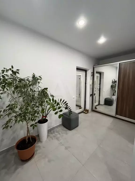 1-к. квартира, 45 м, 4/5 эт. - Фото 0