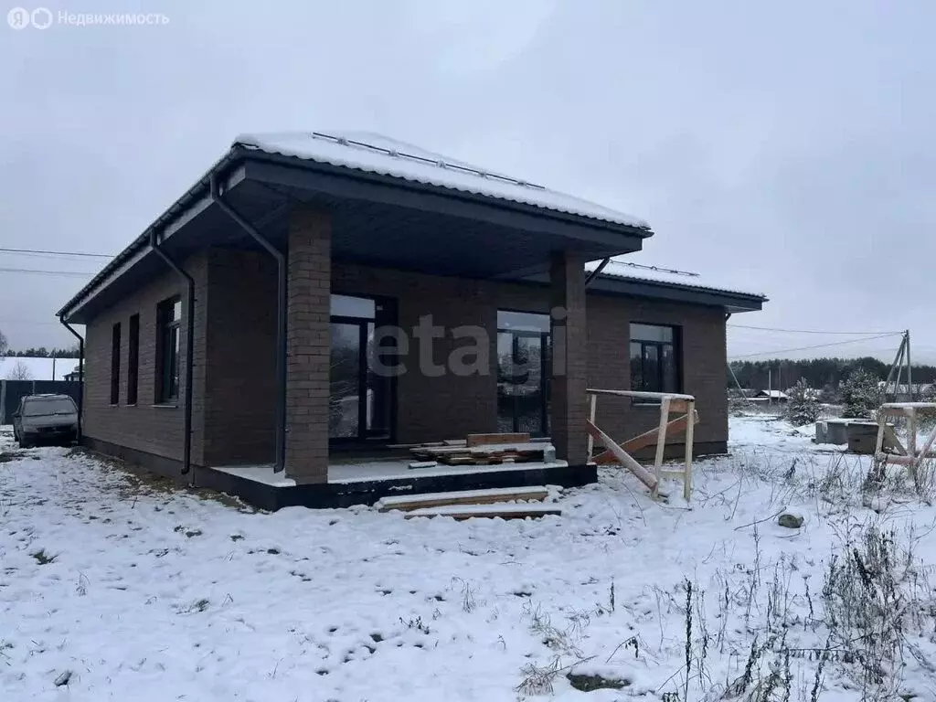 Дом в Тверская область, Калининский муниципальный округ, деревня ... - Фото 1