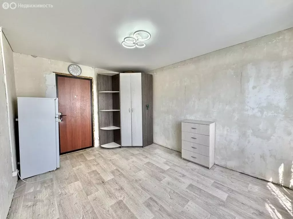 3-комнатная квартира: Барнаул, улица Крупской, 99к1 (66.6 м) - Фото 2