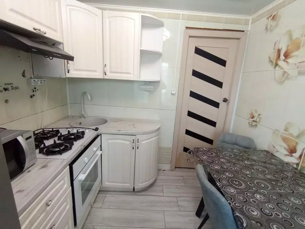 3-к кв. Оренбургская область, Соль-Илецк Орская ул., 66 (56.0 м) - Фото 2