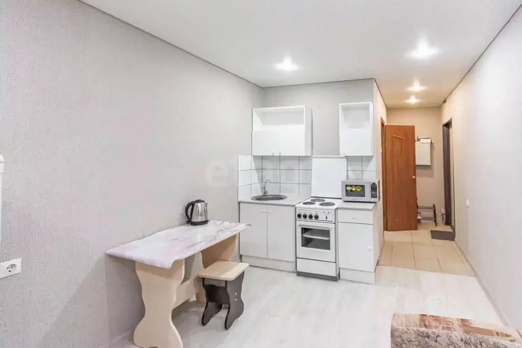 Студия Тюменская область, Тюмень ул. Новоселов, 107к2 (23.0 м) - Фото 1