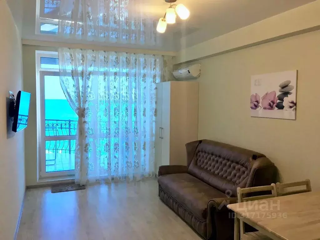 1-к кв. Крым, Алушта ул. Восточная Набережная, 7 (40.0 м) - Фото 1