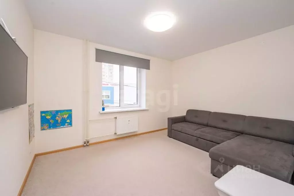 3-к кв. Пермский край, Пермь ул. Каляева, 15 (66.6 м) - Фото 2