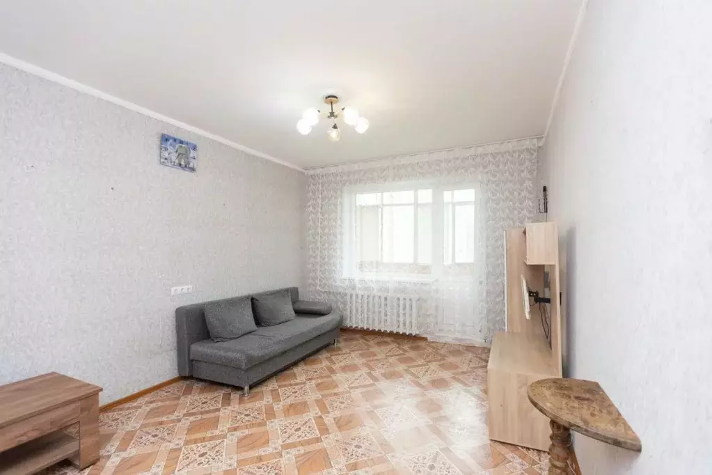 1-к кв. Оренбургская область, Оренбург ул. Чкалова, 44 (37.0 м) - Фото 1