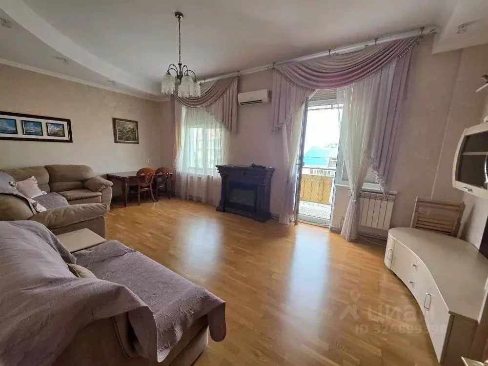 2-к кв. Севастополь ул. Щитовая, 24А (70.1 м) - Фото 1