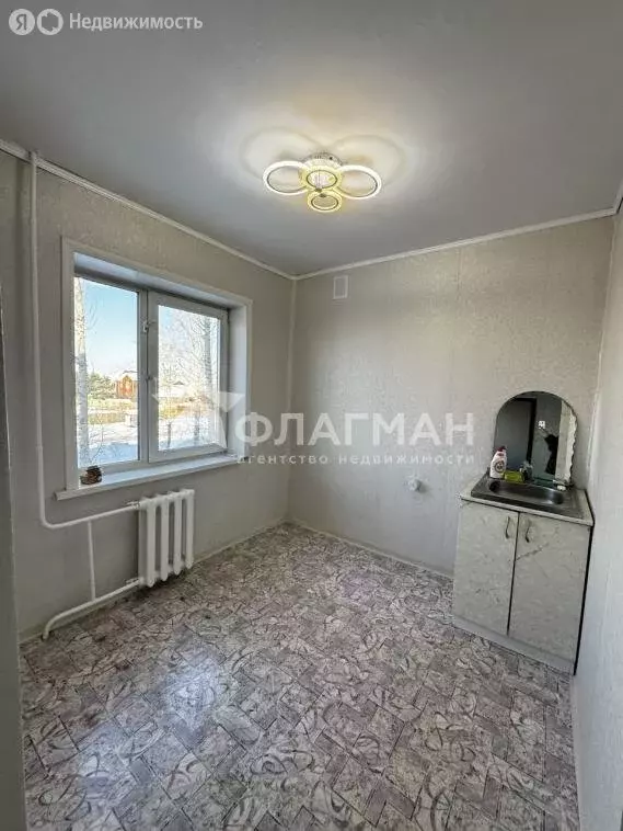 3-комнатная квартира: Усолье-Сибирское, улица Луначарского, 23 (59.5 ... - Фото 1