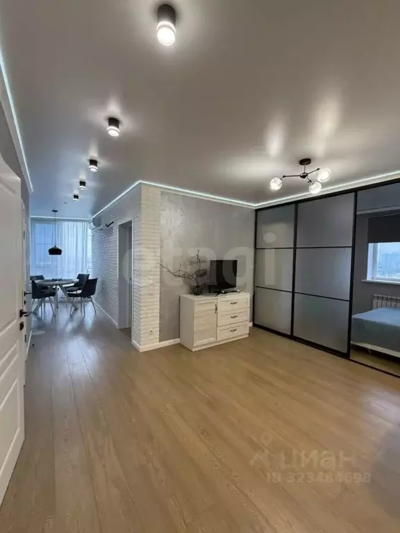 2-к кв. Саратовская область, Энгельс Студенческая ул., 183Е (61.2 м) - Фото 1