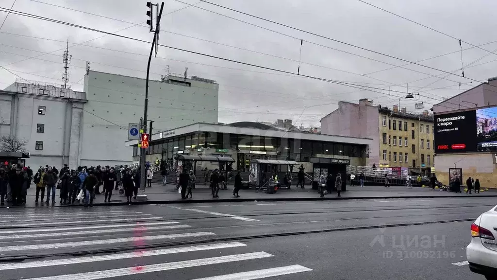 Комната Санкт-Петербург 3-я Васильевского острова линия, 46 (28.7 м) - Фото 1