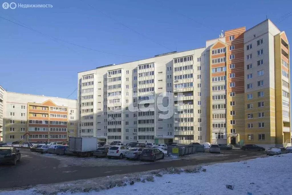 3-комнатная квартира: Тюмень, микрорайон Войновка, Вербовая улица, 4к1 ... - Фото 1
