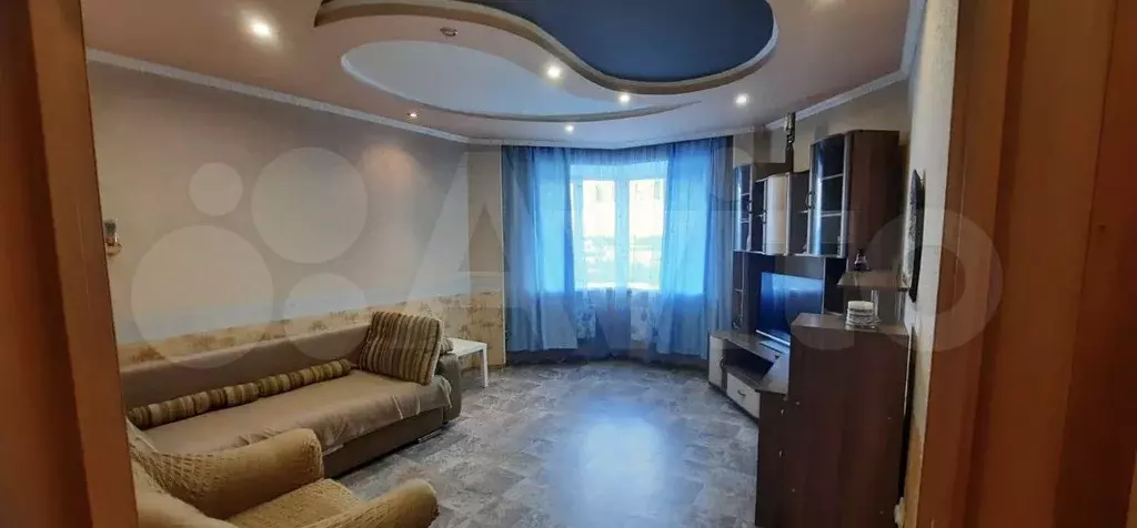 1-к. квартира, 40 м, 9/10 эт. - Фото 1