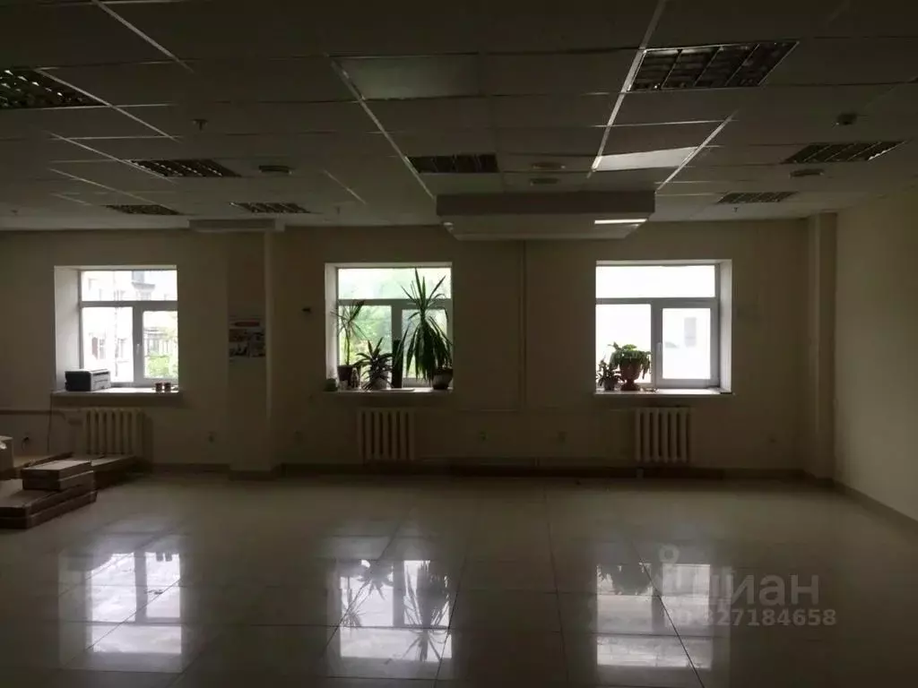 Помещение свободного назначения в Калужская область, Калуга ул. ... - Фото 2