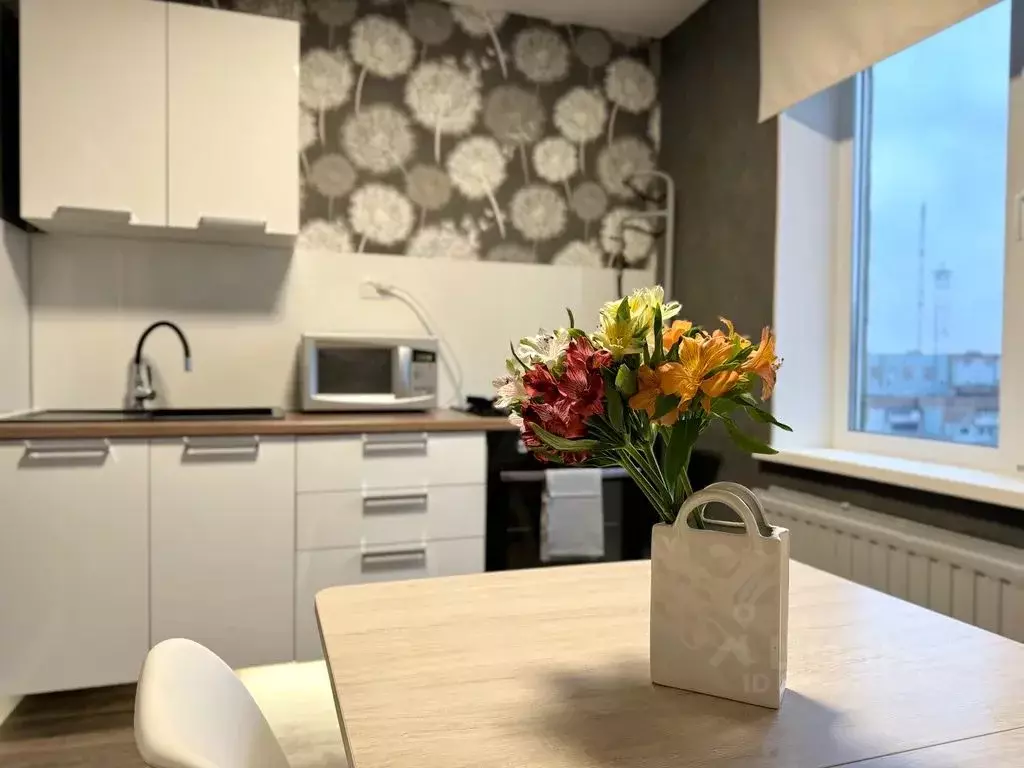 2-к кв. Псковская область, Псков Западная ул., 21 (50.0 м) - Фото 2