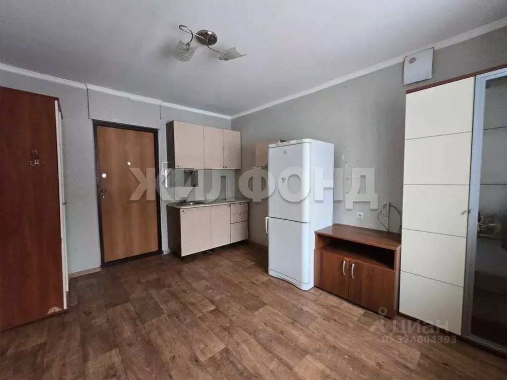 Комната Новосибирская область, Новосибирск ул. Забалуева, 74 (11.9 м) - Фото 1